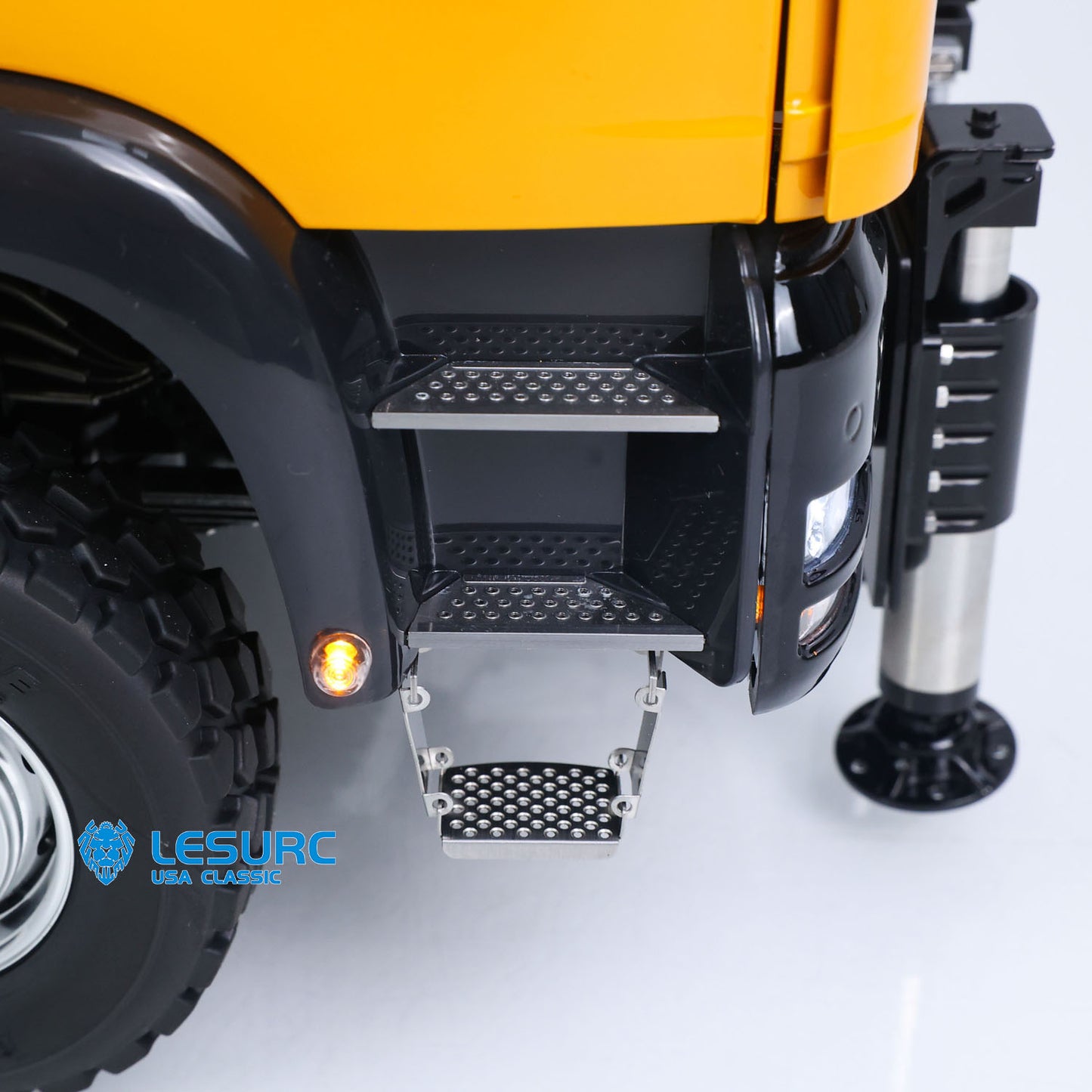 LESU 3363 1/14 Metal 6X6/8X8 RC Hydraulic Crane Truck Z0086 Z0082 3Speed Gearbox 7CH Valve 4MPA 6 Outriggers Sound Light Axle Diff Lock