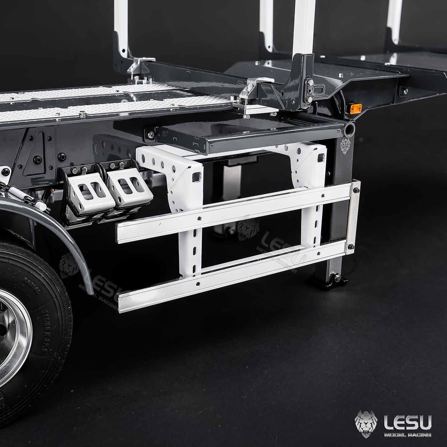 LESU 1/14 Metal Log Semi Trailer RC Wood Transport Car Light Electric Lifting Leg Servo-Controlled Drum Brake for TAMIYA Tractor