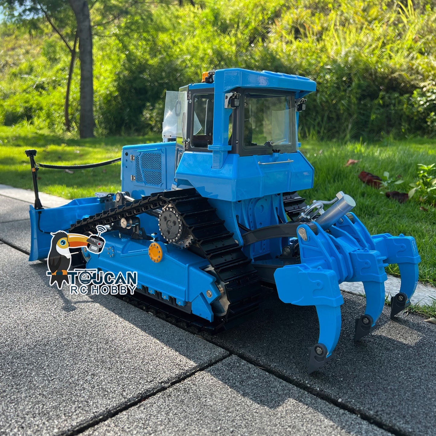 1/14 LESU RTR Crawler Dozer Bulldozer RC Model Aoue-DT60 Hydraulic Painted Assembled W/ Motor ESC Light Sound No Controller Battery