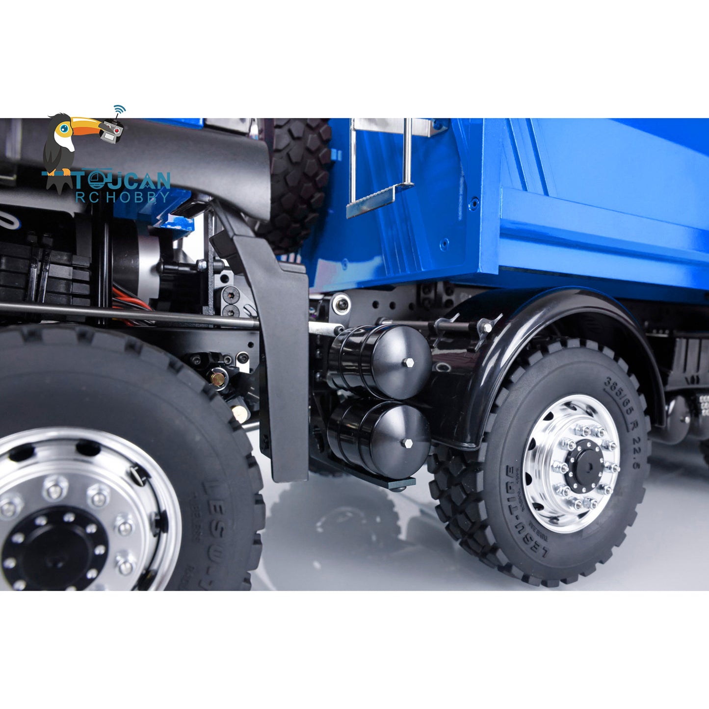 LESU 8x8 RC Hydraulic Lifting Dump Truck 1/14 Tipper Car Painted Model I6S Radio Control Sounds Light