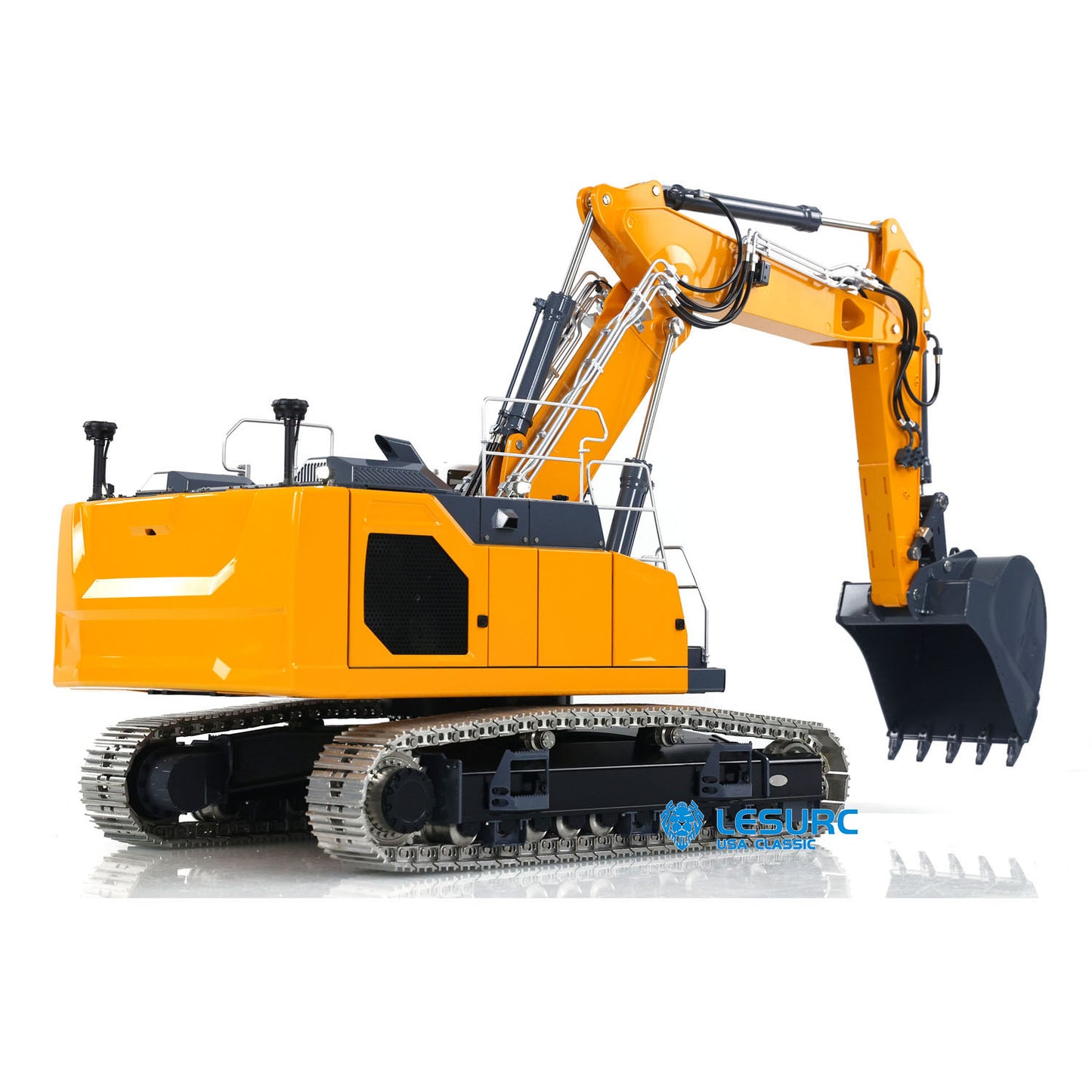 LESU AOUE LR945 Metal 1/14 RC Hydraulic Excavator 3 Arms Digger with Electronic Display
