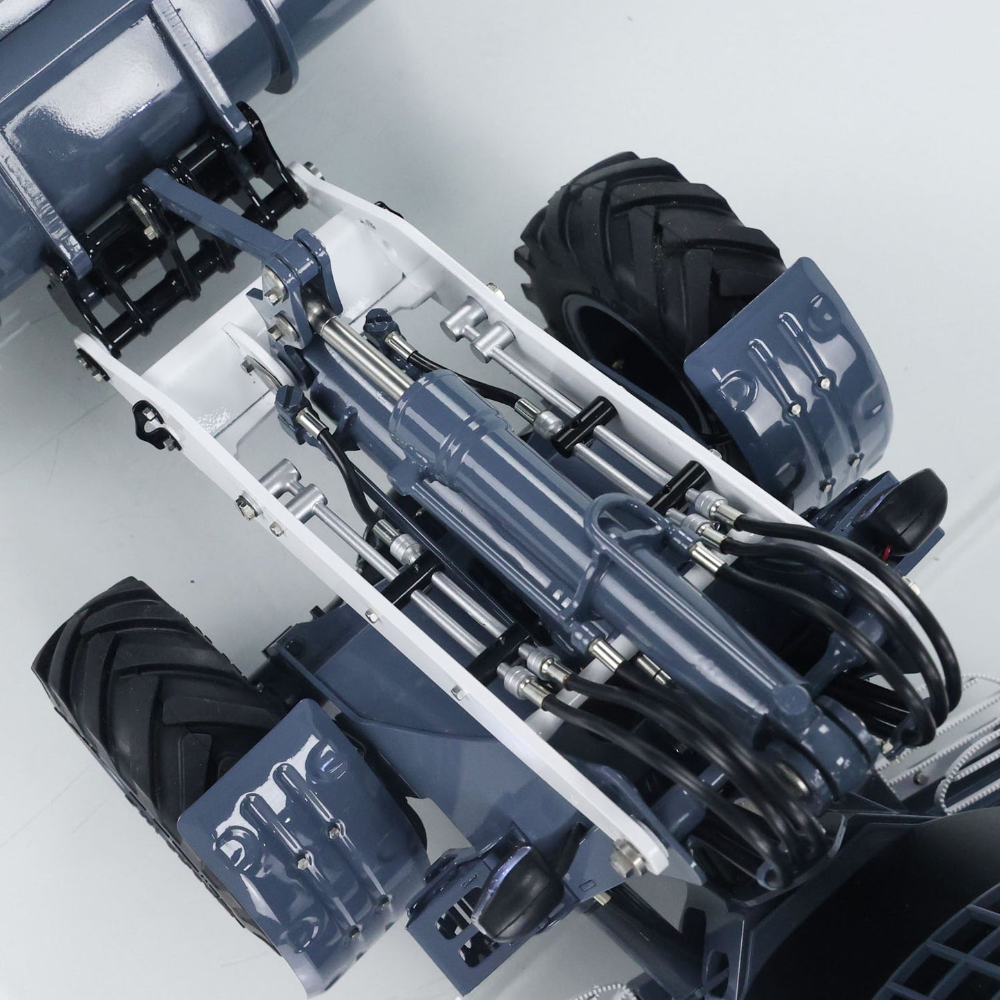 LESU AOUE MCL8 1/14 RC Hydraulic Loader with I6S Radio Controller