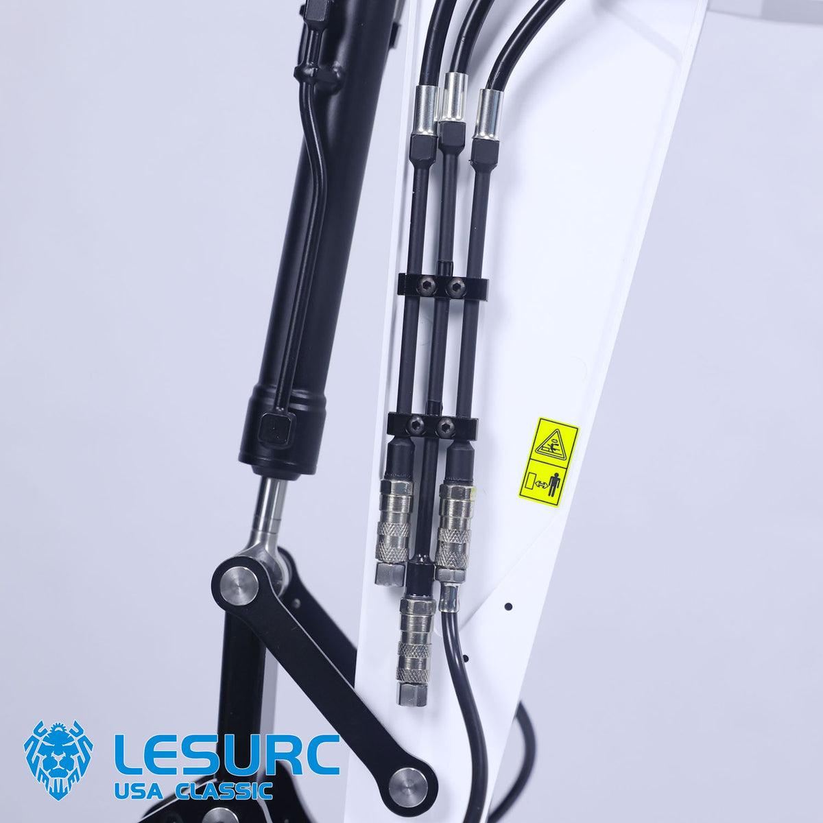LESU Aoue ET26L Metal 1/14 RC Hydraulic Excavator 3 Arms Digger with PL18EV Radio System for Construction Vehicle Enthusiast