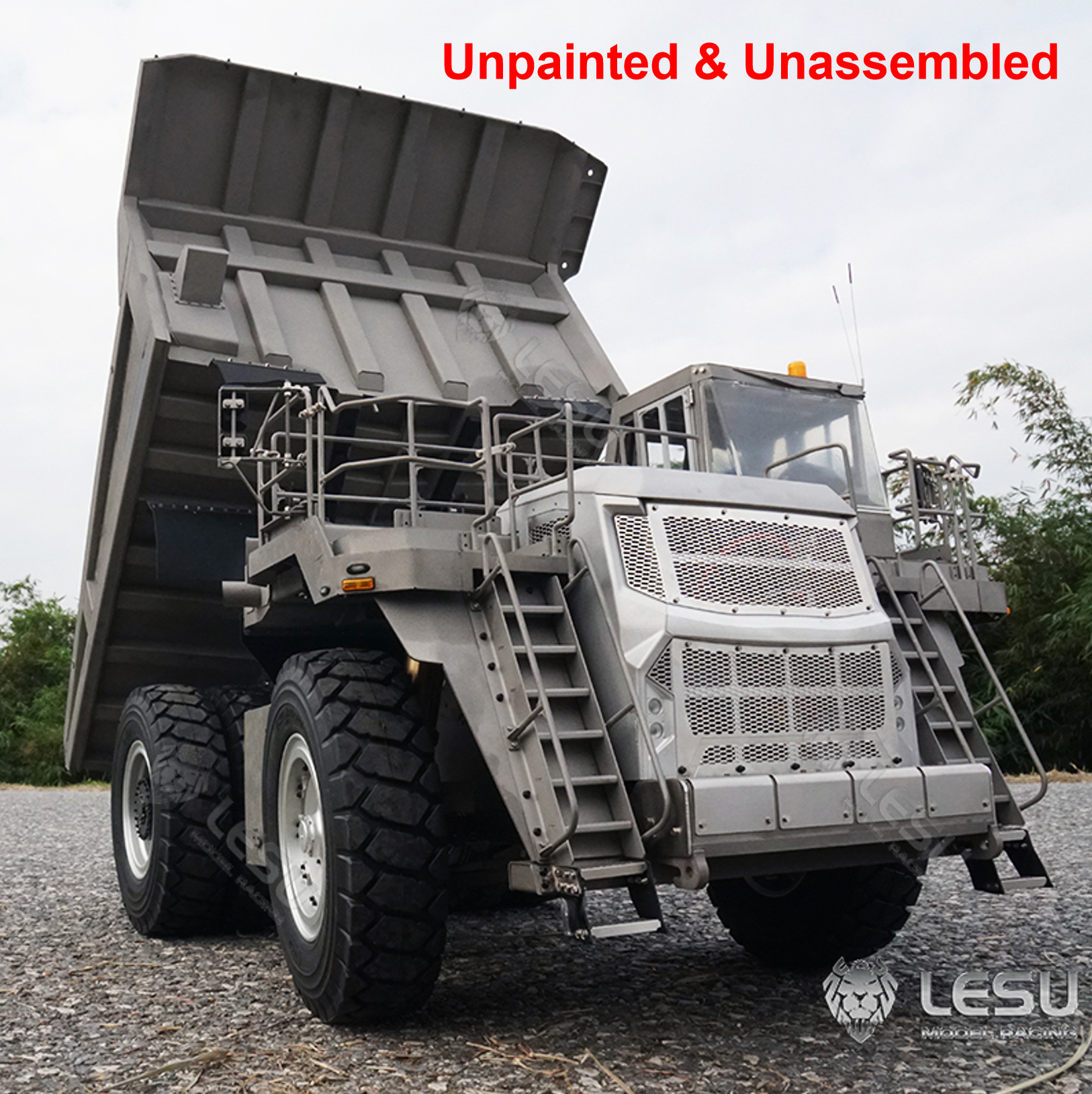 LESU Aoue R100E 1/16 Metal Remote Control Hydraulic Dumper Mining Truck for Backyard Fun