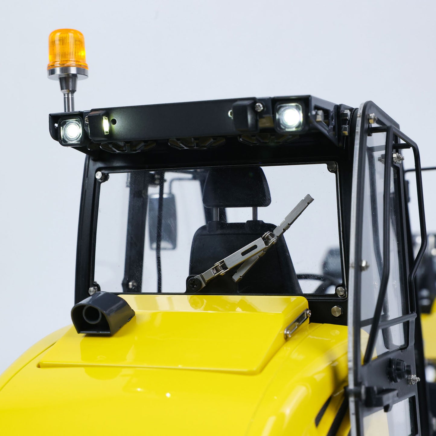 LESU Aoue WA100M-8 1/14 4X4 RC Metal Hydraulic Loader with Sound Light System ST8 Radio Controller