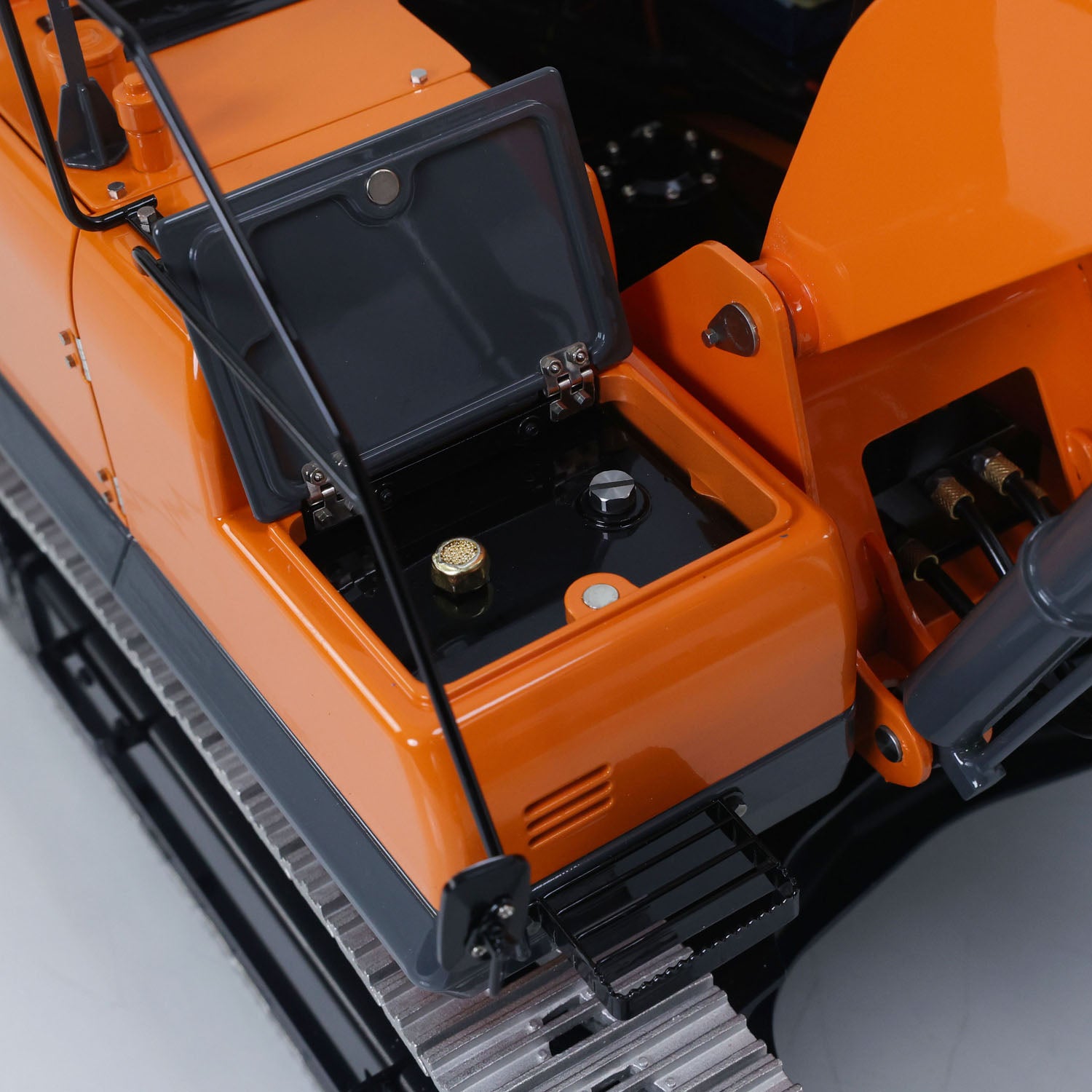 LESU DX350LC Metal 1/14 RC Hydraulic Excavator Model With 3 Ways Valves LCD Display
