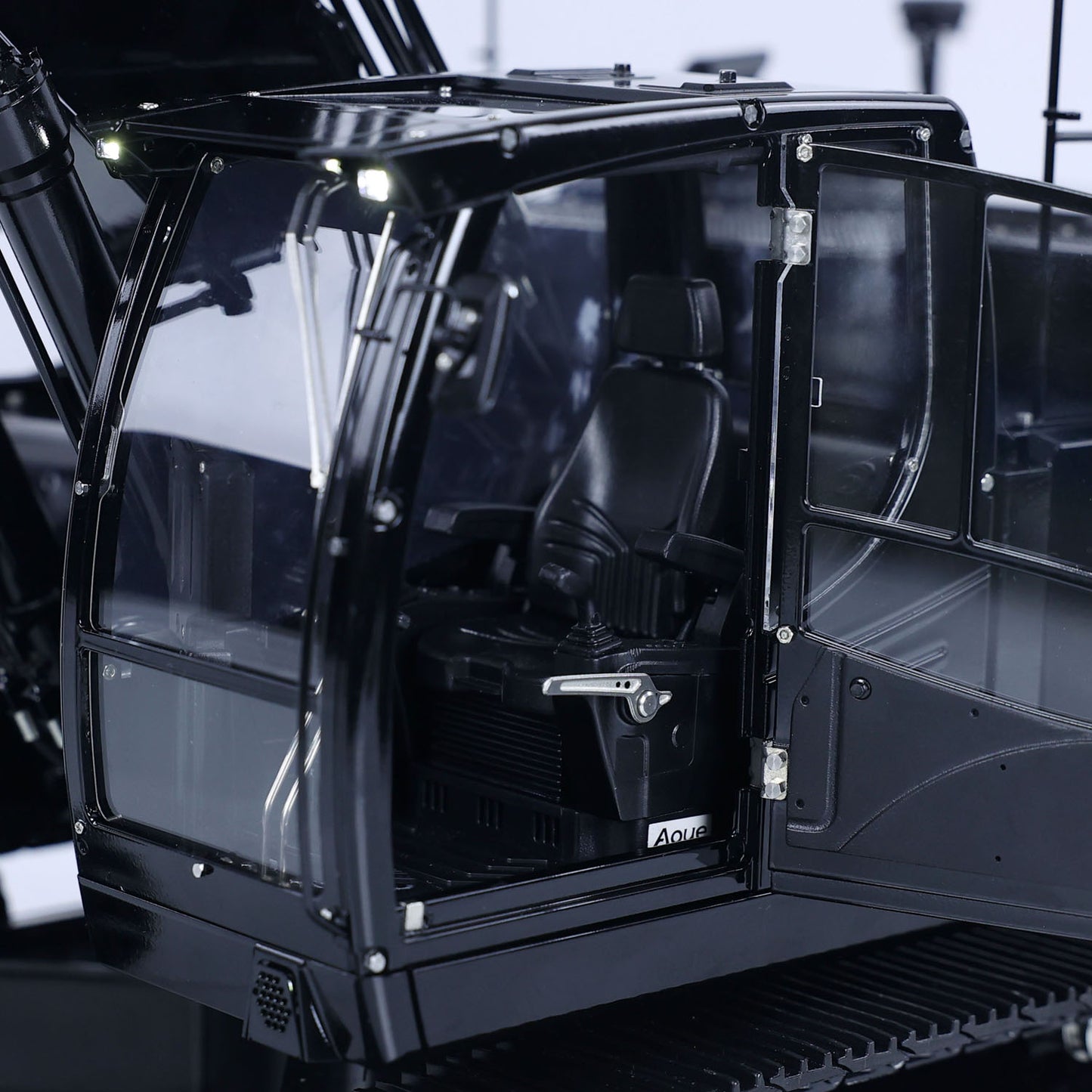 LESU LR945 Metal 1/14 Hydraulic RC Excavator Model With FlySky PL18EV Lite Radio System