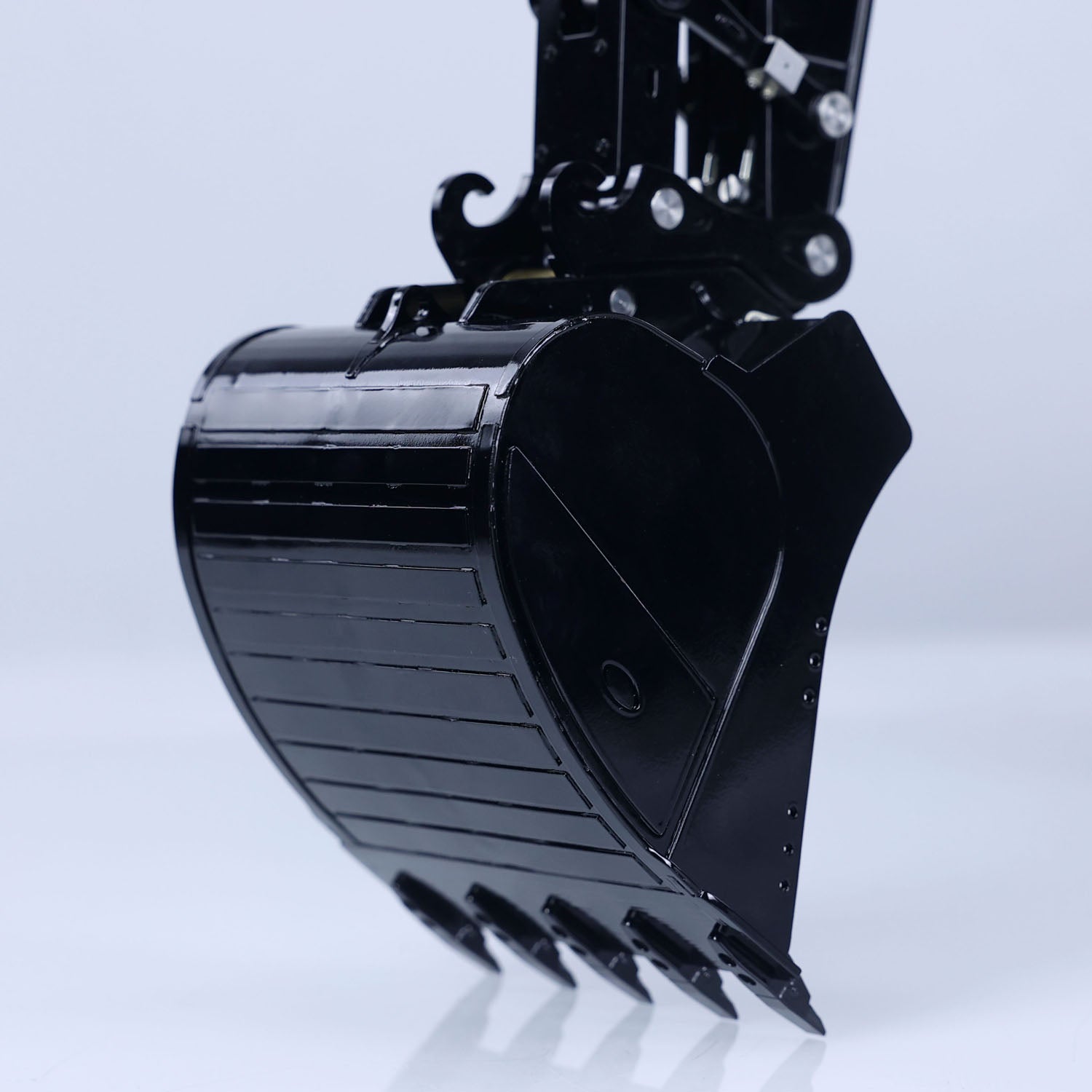 LESU LR945 Metal 1/14 Hydraulic RC Excavator Model With FlySky PL18EV Lite Radio System for Construction Vehicle Enthusiast
