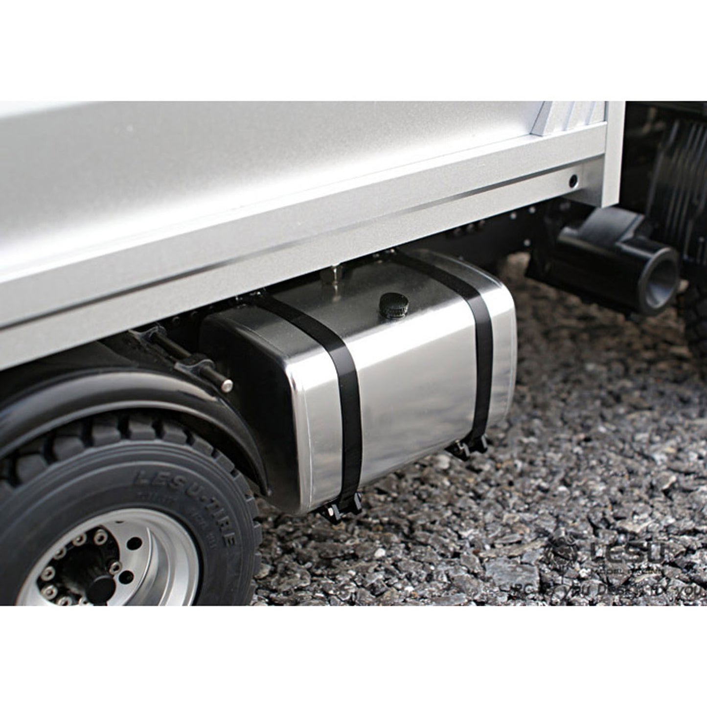 LESU Remote Control Metal 1/14 700 6*6 Tractor Truck Dumper RC Engineering Vehicle Car Model With Motor Light Sound System